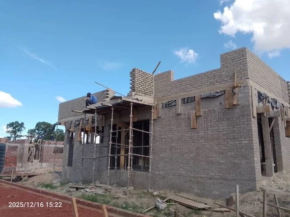 3 Bedroom Flat & Apartment