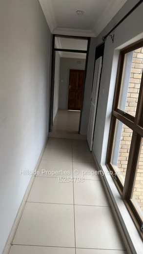 3bedroom apartment Groom bridge  (Sole Mandate)