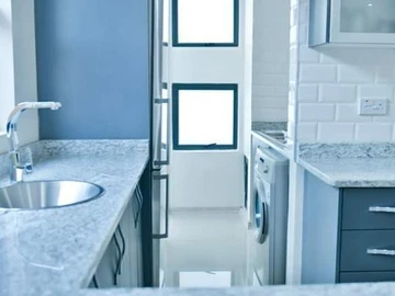 3 Bedroom Flat & Apartment