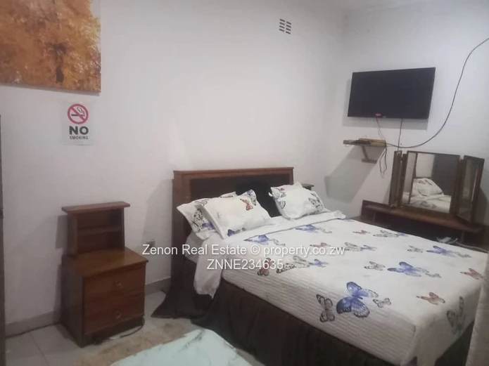 Mhangura commercial building for sale with Title Deeds 300,000k