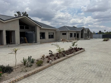 3 Bedroom Garden Flat