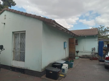House for sale in masasa park harare