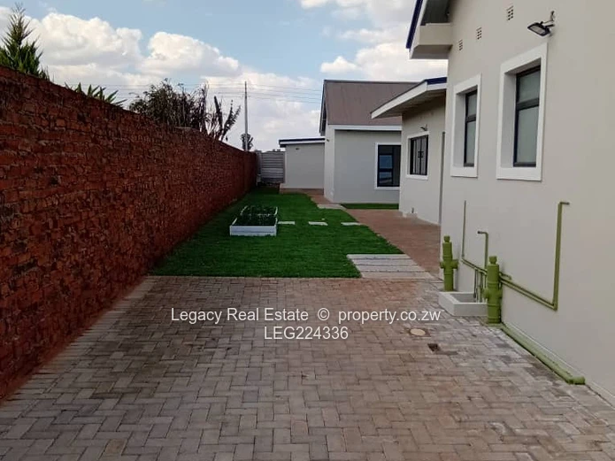 Exquisite 5-Bedroom for sale in Mount Pleasant Heights