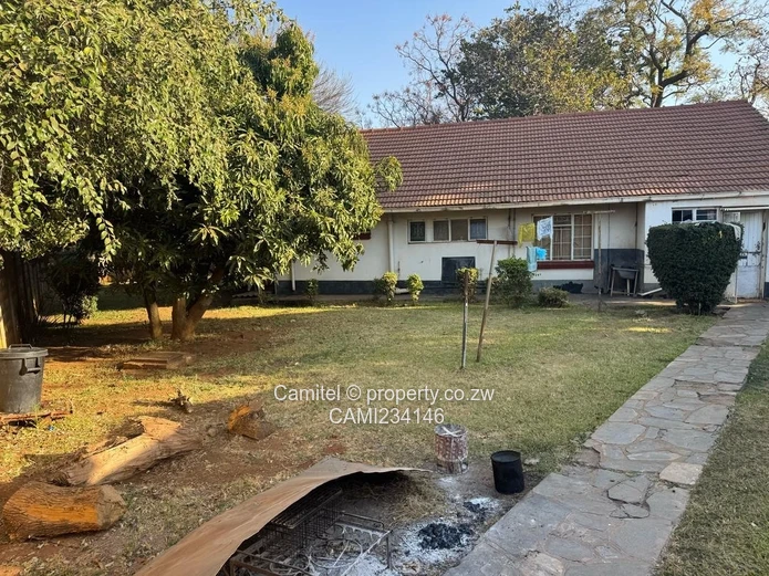 Mabelreign sitting on 925sqm with clean title deed 