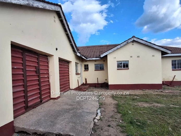 5-Bed Windsor Park Home with Borehole to Rent
