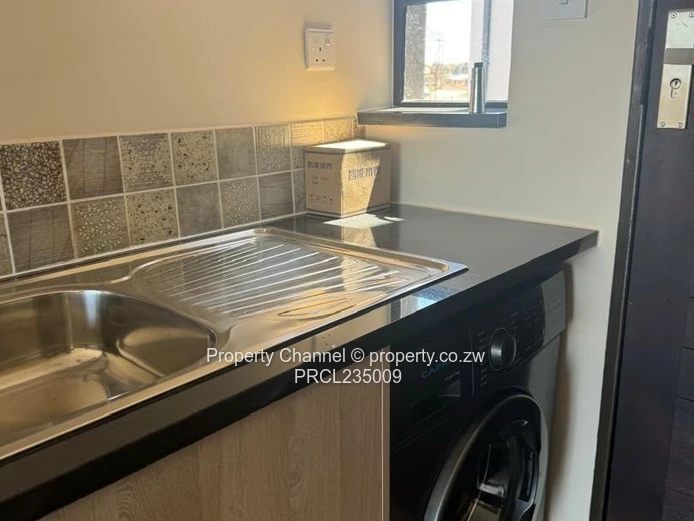 2 bed flat in a gated community