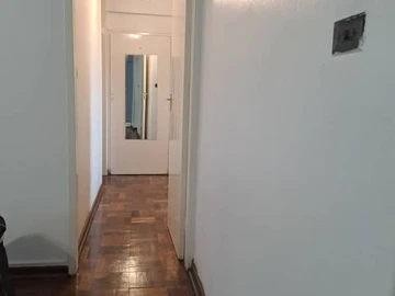 2 Bedroom Flat & Apartment
