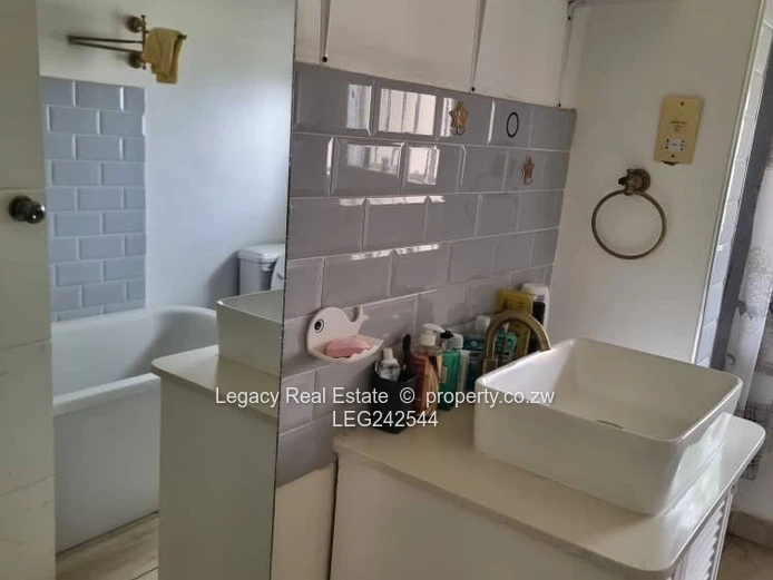 Mt Pleasant Luxury Rental with Tennis Court & Swimming Pool