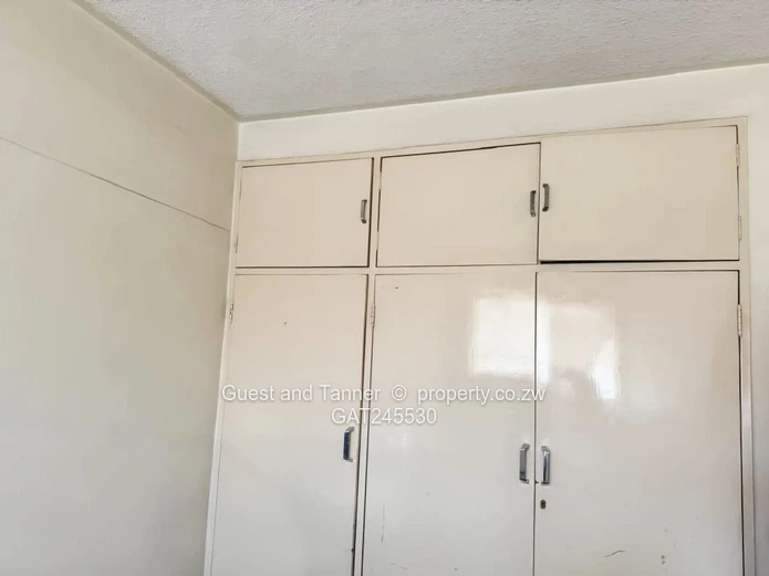 Eastlea – Eastview Gardens 2 Bedroom Flat for Sale