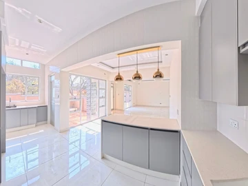 3 Bedroom Townhouse Complex
