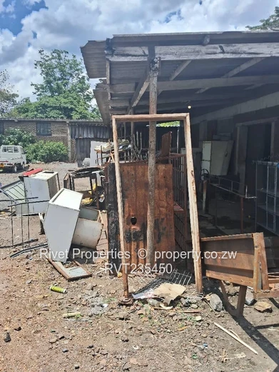 Commercial Property For Sale Gweru - Light Industrial Side