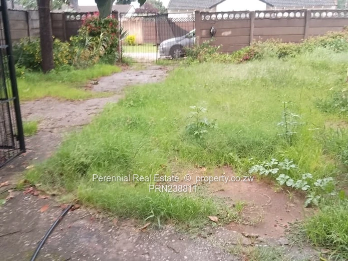 House to rent in Msasa Park.