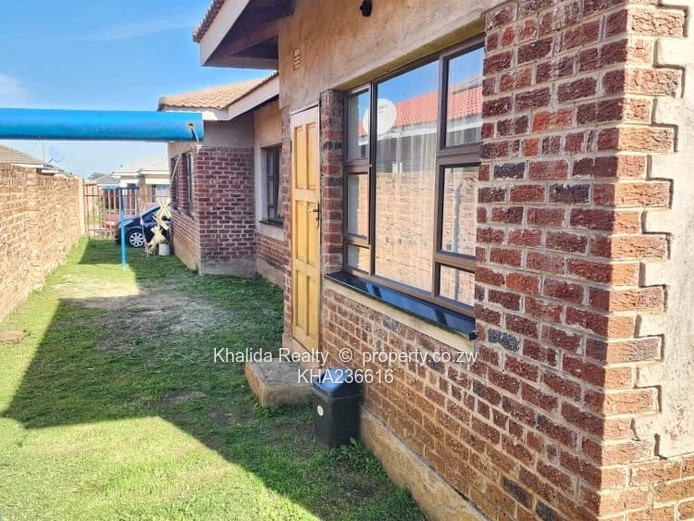 Madokero Estate House For Sale (Sole Mandate)