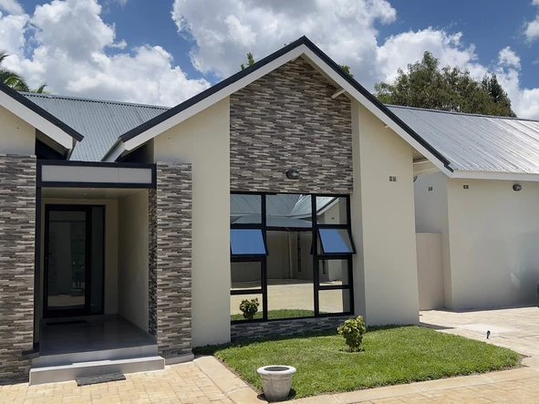 8 Unit Townhouse Complex