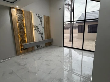 2 Bedroom Garden Flat