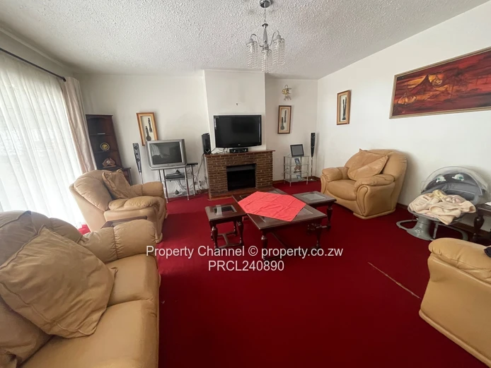 6 bedroomed double storey house in Chisipite 