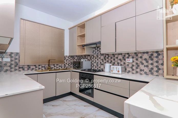 1 Bedroom Apartment to Rent in Borrowdale West (Sole Mandate)