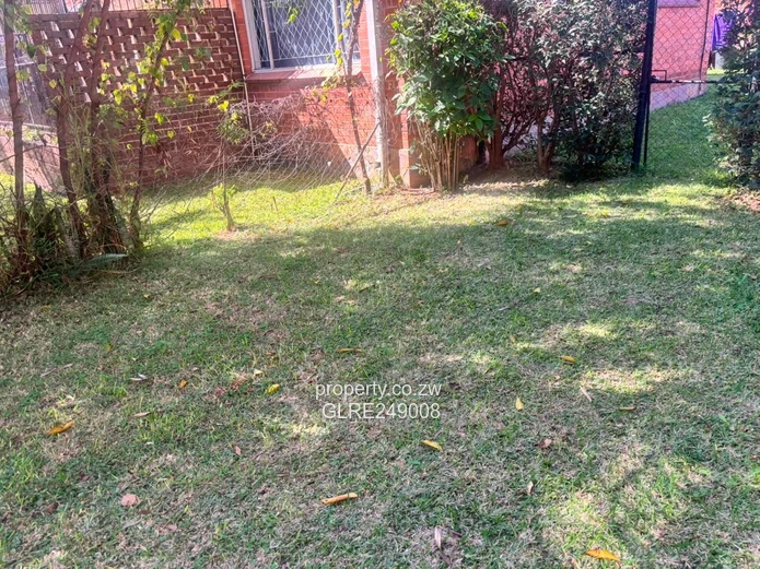 Sunny 3-Bed Avondale Flat with Garden & Borehole