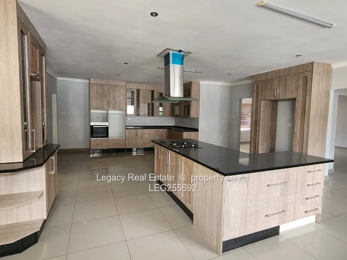 Spacious 4-Bed Brookview Home with Garden & Borehole