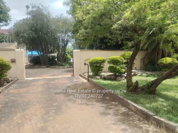 Milton Park Townhouse for Sale