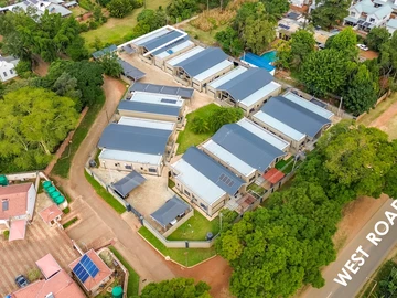 3 Bedroom Flat & Apartment