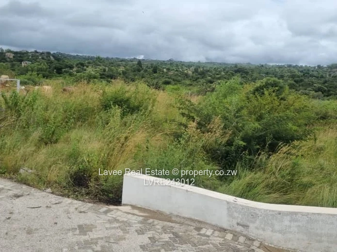 Rusape 2069 m² Commercial Land with Granite Outcrops (Sole Mandate)