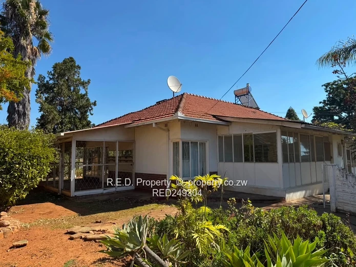 Prime Commercial Property In Bradfield!