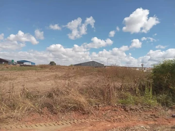 Commercial & Industrial Land