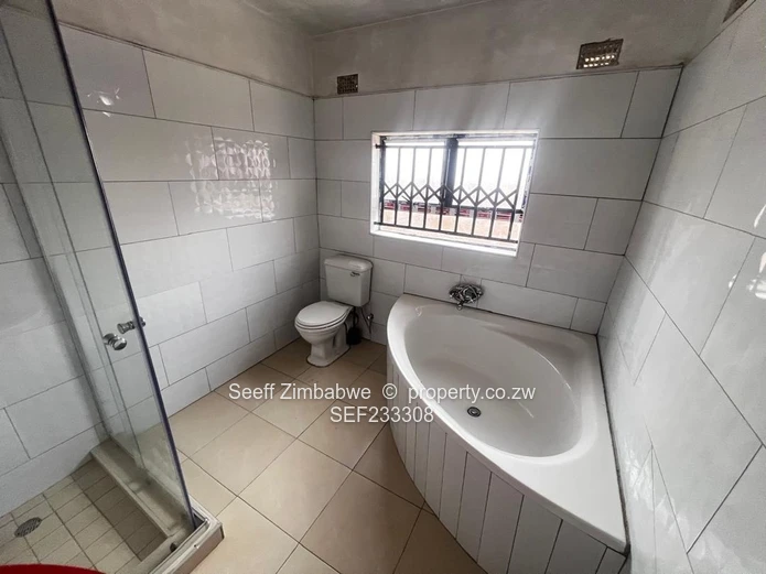 Modern 4-Bedroom Family Home