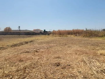 Commercial & Industrial Land