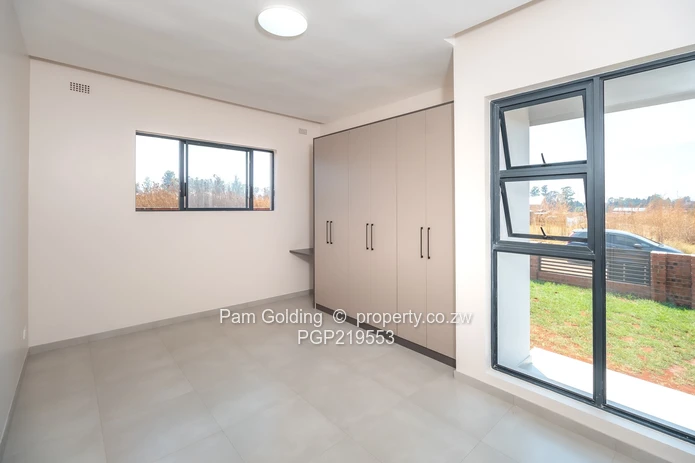 Modern, Luxury 4 Bedroomed Home in the New Up and Coming Area of Pomona  (Sole Mandate)