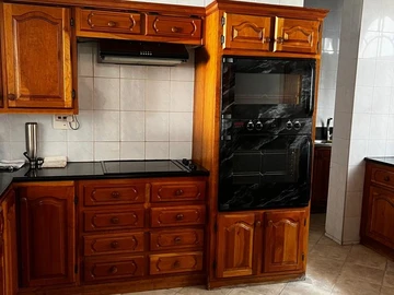 3 Bedroom Flat & Apartment