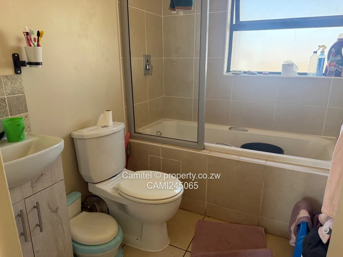 Aspindale Park 2-Bed Apt — Borehole, Parking, Near Shop on 3rd Floor  (Sole Mandate)