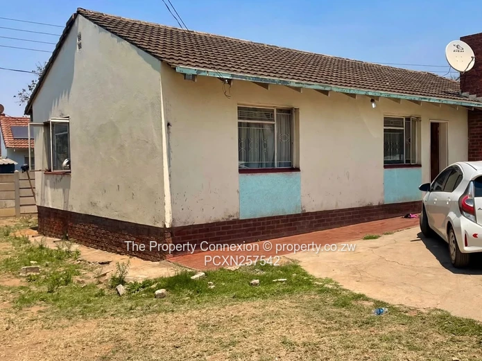 Excellent Investment Opportunity – 3-Bedroom Home In Houghton Park