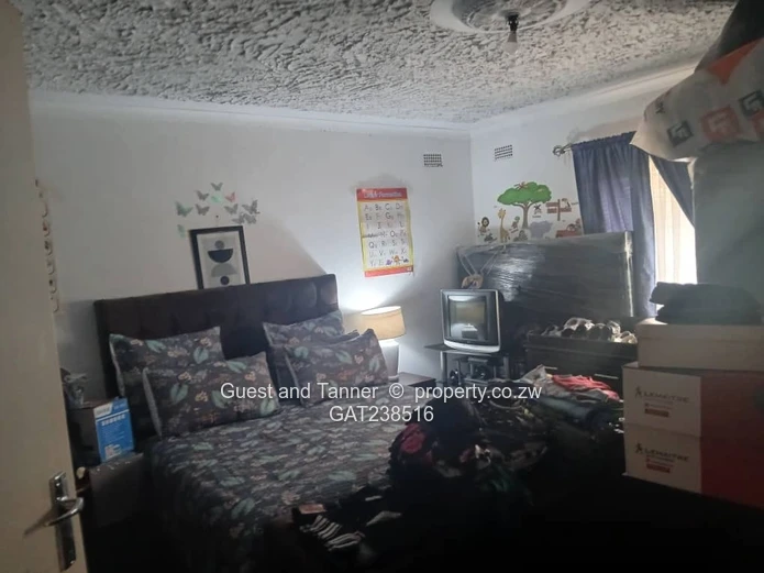 Mainway Meadows 3-Bedroom House for Sale - Modern Family Home with Title Deeds