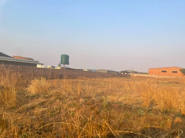 Commercial & Industrial Land