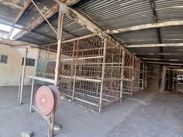Warehouse & Factory
