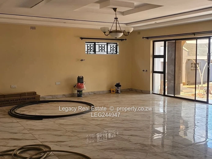 Contemporary 2 Bedroom Apartment Near Amenities