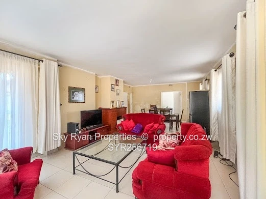 Chadcome House For Sale 