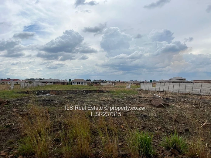 Prime Residential Stand for Sale in Amalinda, Glenview – $15,000