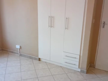 8 Bedroom House