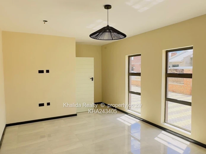 Newly Built Arlington Estate Property For Sale (Sole Mandate)