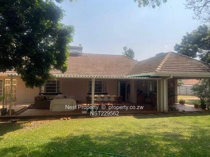 4 bedroom house for sale in Highlands 