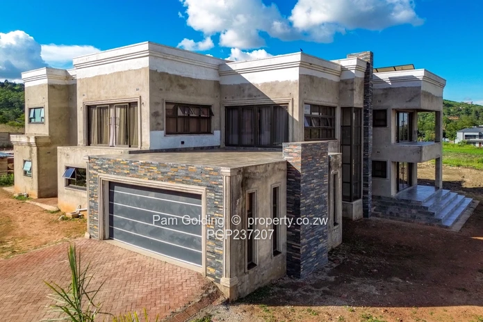 Spacious 5 bedroom house