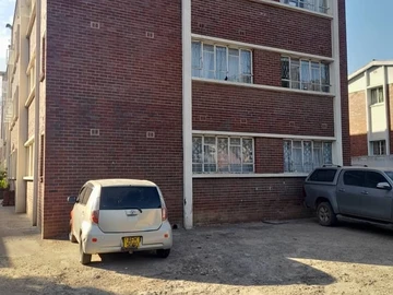 3 Bedroom Flat & Apartment