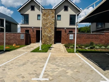 3 Bedroom Garden Flat