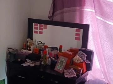 2 Bedroom Flat & Apartment