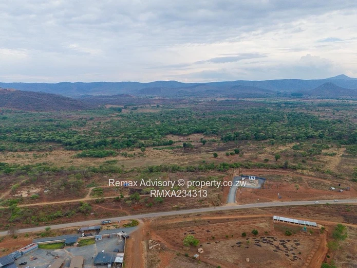 Prime Commercial Stands For Sale In Shamva