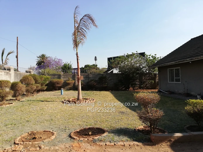 3 bedroomed house in Braeside