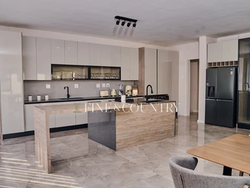 3 Bedroom Townhouse Complex